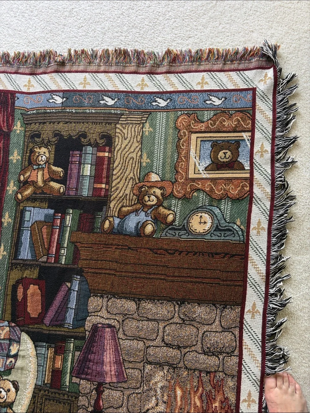 Bear Theme Holiday Throw